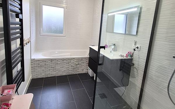 Maison à vendre    5 pièces •  Chaumes-en-Brie