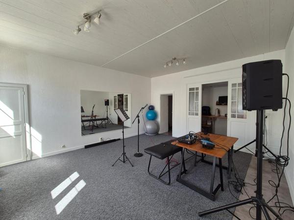 MAISON DE VILLE DE 300M2