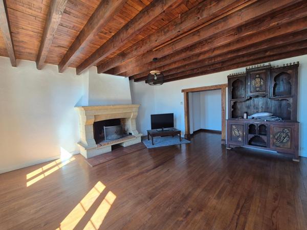 MAISON DE VILLE DE 300M2