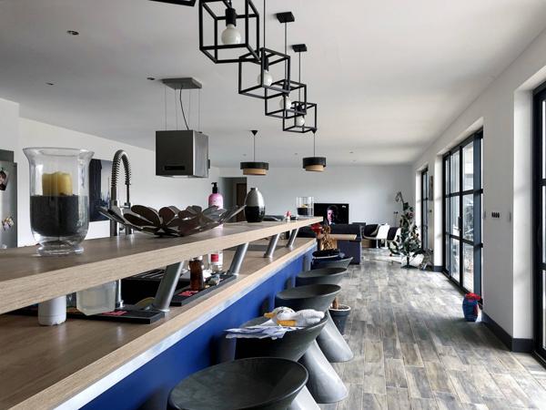 Maison 5 pièces - 234 m²