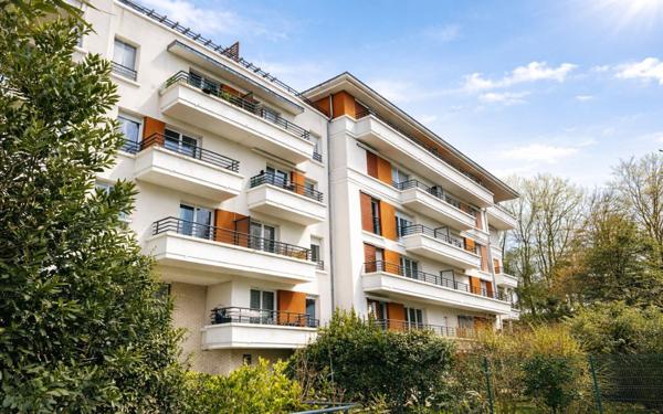 Appartement à vendre    2 pièces •  Sucy-en-Brie