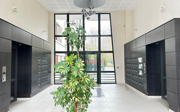 Appartement à vendre    2 pièces •  Sucy-en-Brie