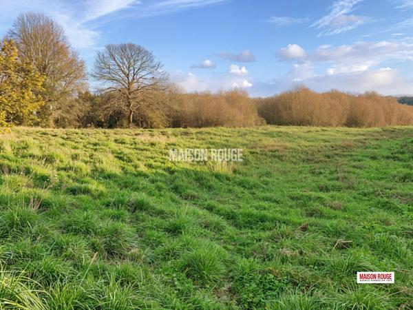 EXCLUSIVITÉ! Terrain constructible 1450 m² avec hangar cadastré à Plouha , accès direct route, proche mer