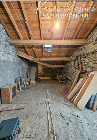 Maison de village cœur de bourg avec potentiel