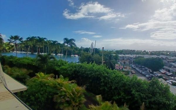 Appartement à vendre    1 pièce • 23,80 m2 Le Gosier