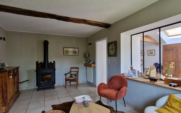 Maison à vendre    4 pièces •  Nonant-le-Pin