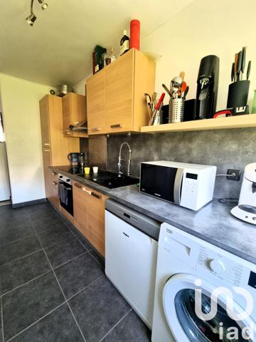 Appartement 3 pièces de 67 m² à Corbeil-Essonnes (91100)