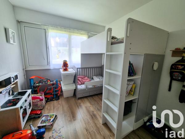 Appartement 3 pièces de 67 m² à Corbeil-Essonnes (91100)