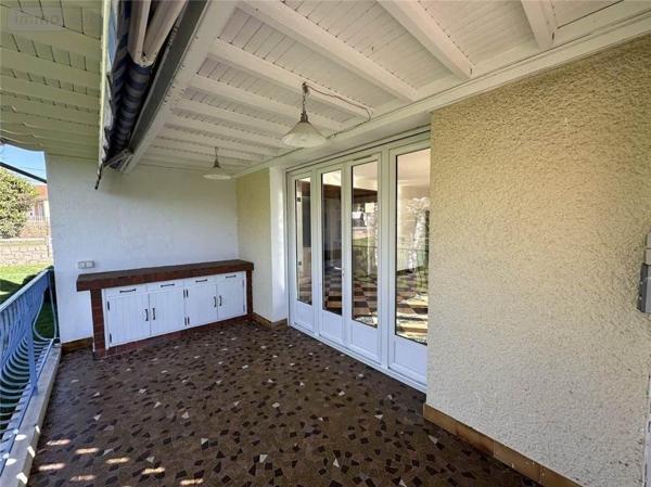 Maison individuelle à vendre à Vendat dans l'Allier (03110), ref : 2023/795-03020