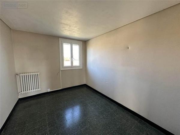 Maison individuelle à vendre à Vendat dans l'Allier (03110), ref : 2023/795-03020