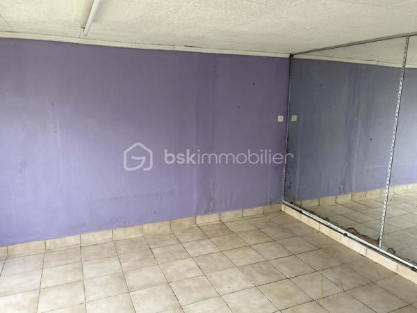 Local d'activités de 90 m²