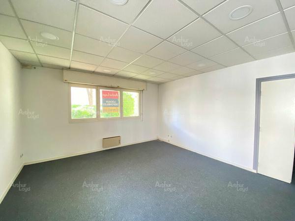DIJON CENTRE - BUREAUX - A LOUER