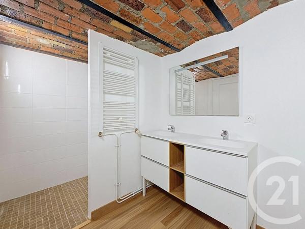 Maison à vendre  4 pièces - 77,50 m 2   VILLEJUIF  - 94