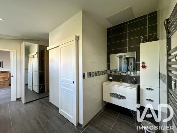 Maison à vendre 7 pièces 197 m² Blois