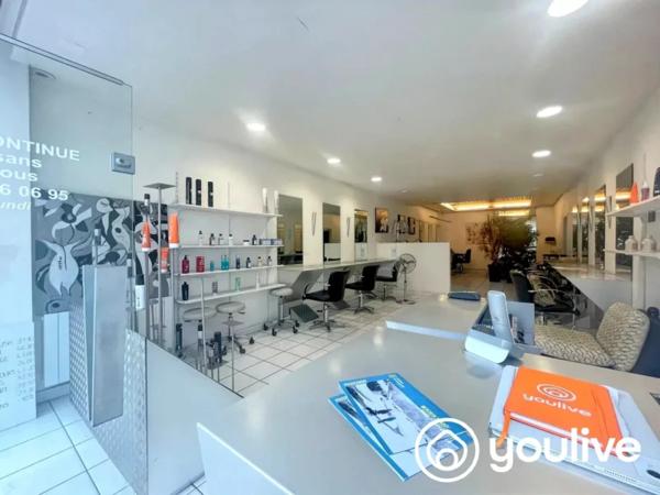 À VENDRE – FONDS DE COMMERCE SALON DE COIFFURE – LA ROCHE-SUR-YON CENTRE-VILLE