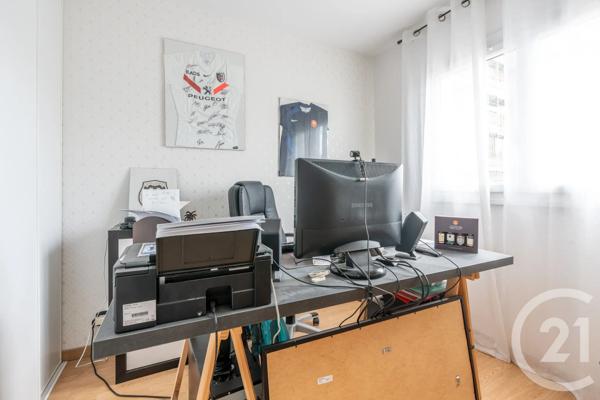 Appartement F5 à vendre  5 pièces - 103,31 m 2   VILLIERS SUR MARNE  - 94