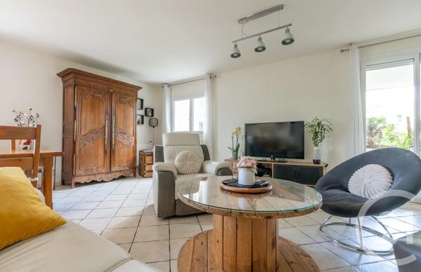 Appartement F5 à vendre  5 pièces - 103,31 m 2   VILLIERS SUR MARNE  - 94