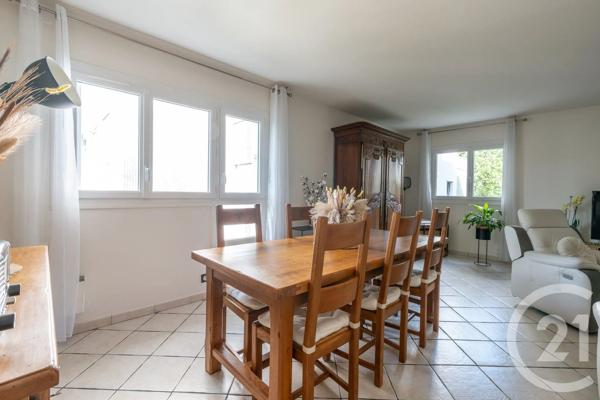 Appartement F5 à vendre  5 pièces - 103,31 m 2   VILLIERS SUR MARNE  - 94