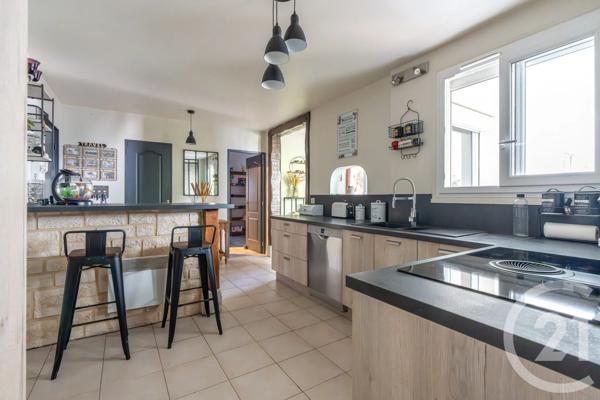 Appartement F5 à vendre  5 pièces - 103,31 m 2   VILLIERS SUR MARNE  - 94