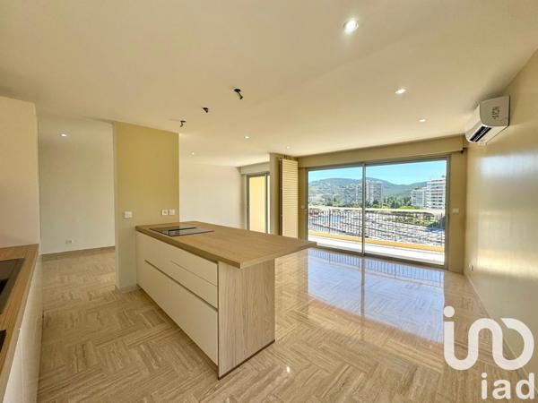 Appartement à vendre 4 pièces 98 m² Mandelieu-la-Napoule