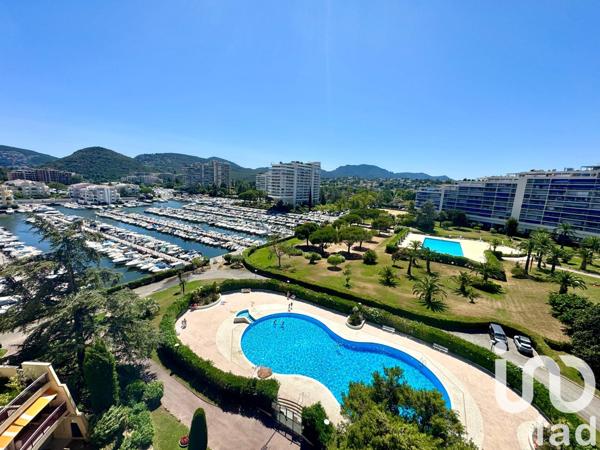 Appartement à vendre 4 pièces 98 m² Mandelieu-la-Napoule