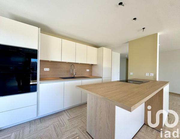 Appartement à vendre 4 pièces 98 m² Mandelieu-la-Napoule