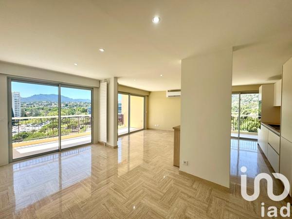 Appartement à vendre 4 pièces 98 m² Mandelieu-la-Napoule