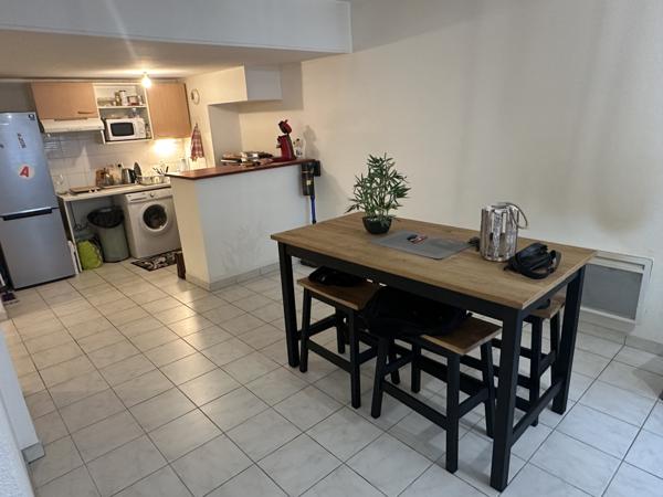 Blois coeur de ville: Appt T3 au 1er étage, Résidence le Valois