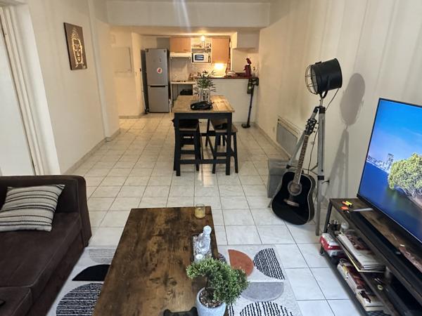 Blois coeur de ville: Appt T3 au 1er étage, Résidence le Valois