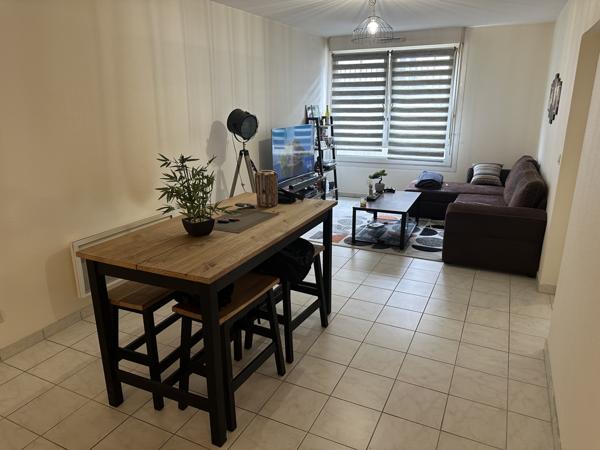 Blois coeur de ville: Appt T3 au 1er étage, Résidence le Valois