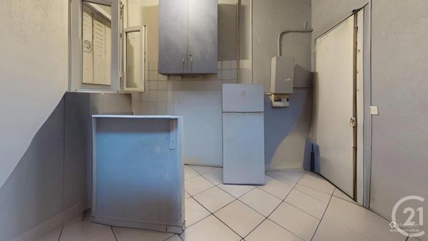 Appartement à vendre  2 pièces - 27,23 m 2   AUBERVILLIERS  - 93