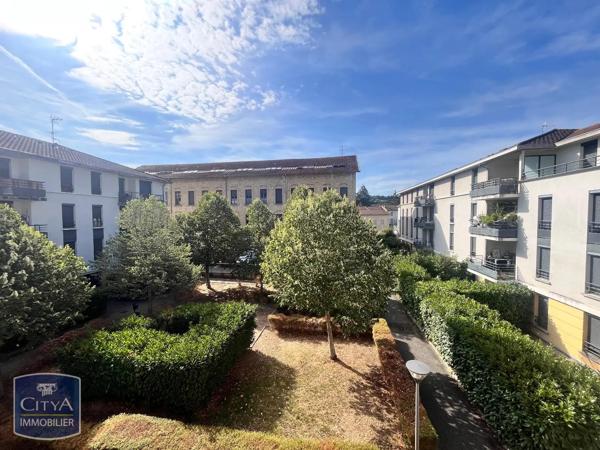 Appartement à louer 3 pièces 66.84m² La Tour-du-Pin (38110)