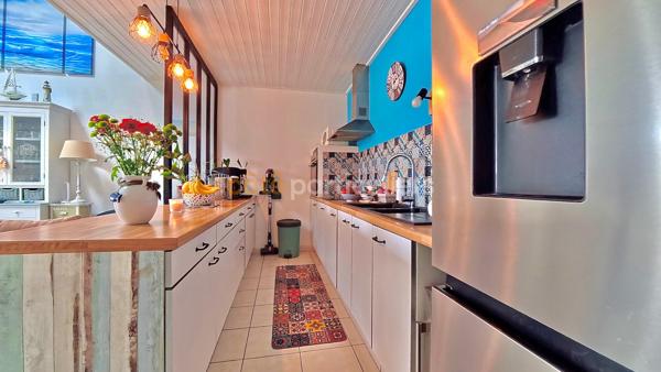 Vente
                Maison74 m² - 4 Pièces -
                    LES SABLES D OLONNE (85180)
