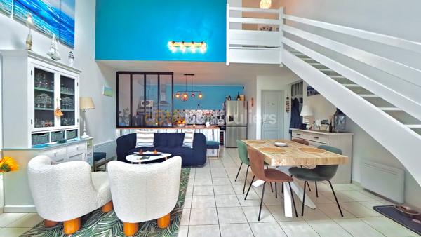 Vente
                Maison74 m² - 4 Pièces -
                    LES SABLES D OLONNE (85180)
