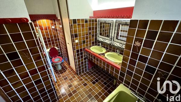 Maison traditionnelle 5 pièces de 178 m² à Saint-Restitut (26130)