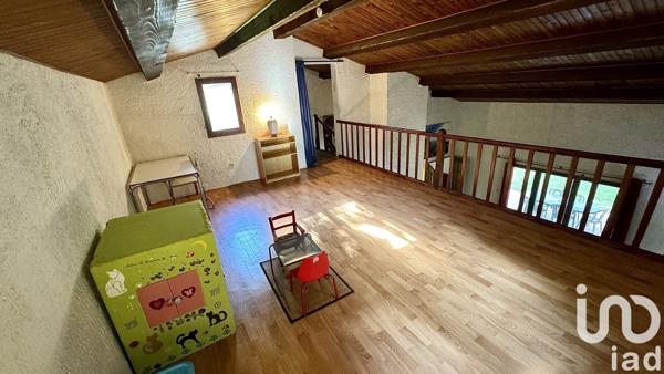 Maison traditionnelle 5 pièces de 178 m² à Saint-Restitut (26130)