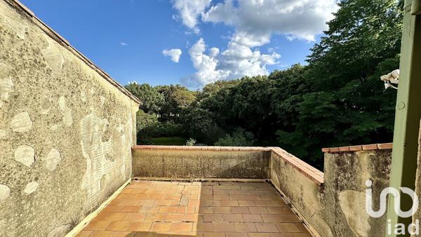 Maison traditionnelle 5 pièces de 178 m² à Saint-Restitut (26130)