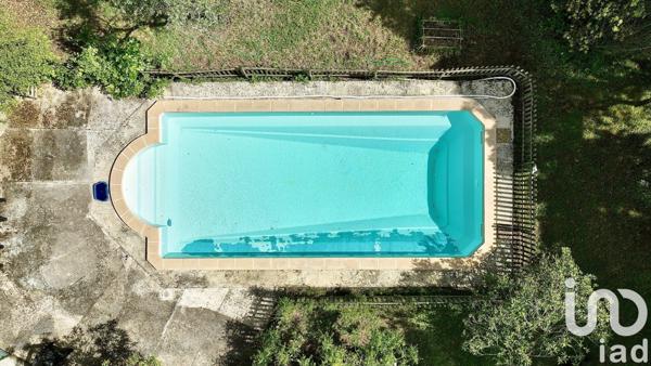 Maison traditionnelle 5 pièces de 178 m² à Saint-Restitut (26130)