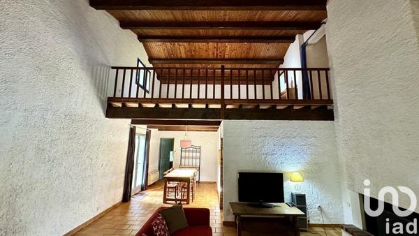 Maison traditionnelle 5 pièces de 178 m² à Saint-Restitut (26130)