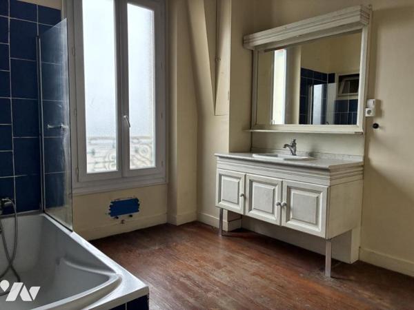 Maison ancienne avec jardin