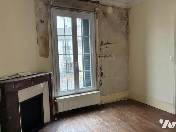 Maison ancienne avec jardin