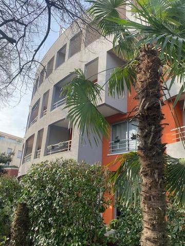 LA ROCHELLE T3 BORD DE MER