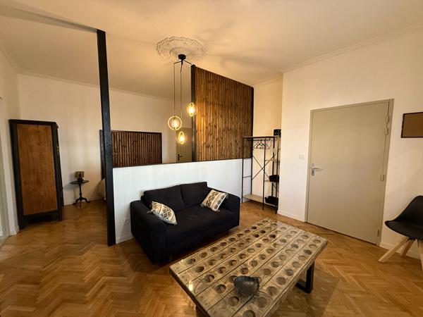 APPARTEMENT MEUBLE AUX ABORDS DU CENTRE VILLE - CARCASSONNE
