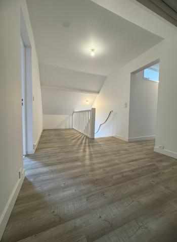 À vendre - Maison individuelle, 5 pièces située à Château-Renault (37110)