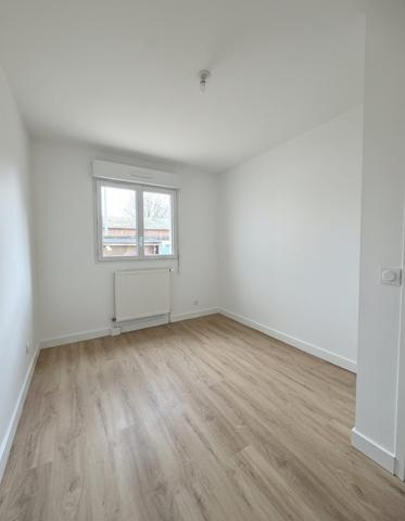 À vendre - Maison individuelle, 5 pièces située à Château-Renault (37110)