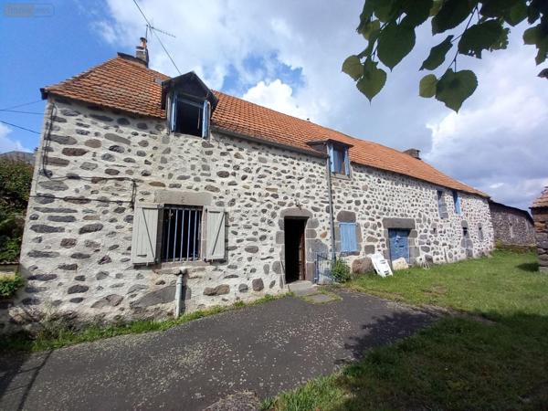 Corps de ferme à vendre à Murat dans le Cantal (15300), ref : FG/2218   
CHAVAGNAC