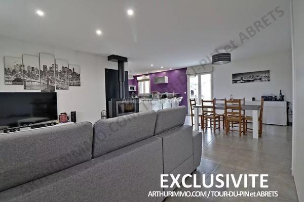 Vente Maison 4 pièces 105 m2 à La Tour-du-Pin