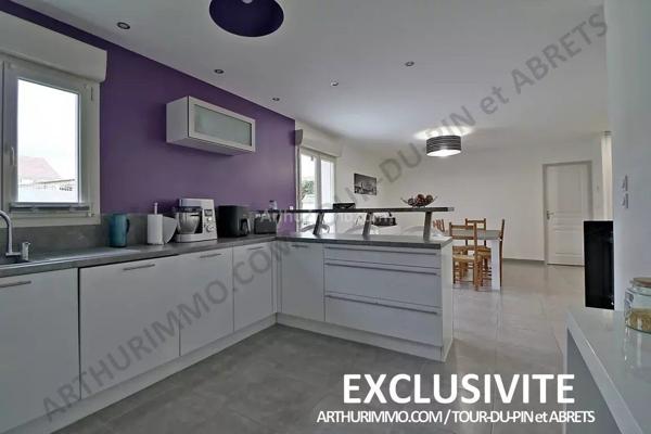 Vente Maison 4 pièces 105 m2 à La Tour-du-Pin