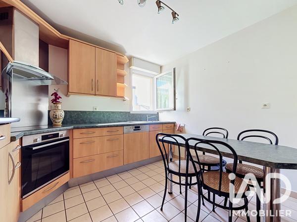Appartement à vendre 4 pièces 93 m² La Garenne-Colombes