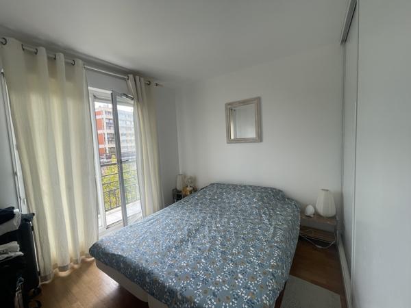 T2 Meublé 49 m² Issy les Moulineaux avec balcon